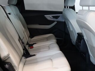 Audi Q7 S line 55 TFSI e quattro 3.0 250kW