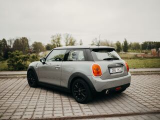 MINI Cooper D 1.5 85kW