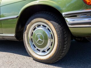Mercedes-Benz 450 4.5 V8 185кВ