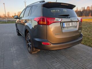 Toyota RAV4 Valvematic Luxury 4WD Multid 2.0 111kW
