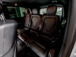 Mercedes-Benz V 250 4-Matic Extra Long AMG-Line Avantgarde 2.1 R4 140kW