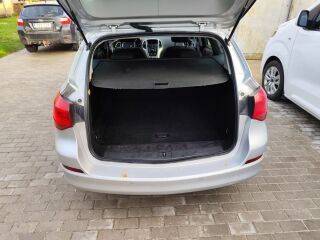 Opel Astra Sport tourer 1.7 81кВ