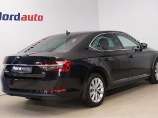 Skoda Superb Elegance iV Plug In 1.4 115kW