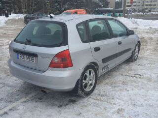 Honda Civic 1.6 81kW
