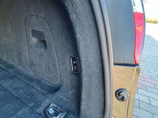 Porsche Cayenne PLATINUM EDITION 180кВ