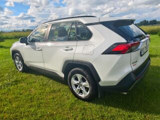 Toyota RAV4 2.0 129kW