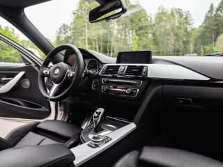 BMW 330 M-Pakett 3.0 190kW