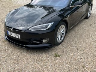 Tesla Model S 368kW