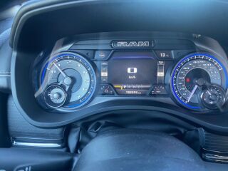 Ram 1500 Limited e-Torque 5.7 V8 295kW