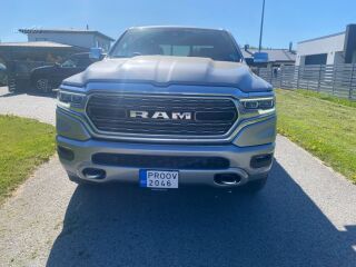 Ram 1500 Limited e-Torque 5.7 V8 295kW