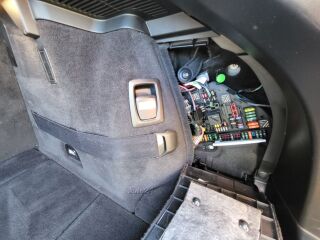BMW 550 GT M-pakett 4.4 V8 330kW