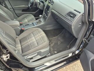 Volkswagen Golf Lounge 1.6 81kW