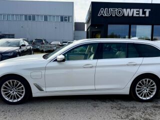 BMW 530 e xDrive Touring Steptronic 2.0 215kW
