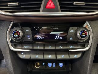 Hyundai Santa Fe Premium 2.2 147kW