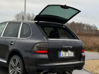 Porsche Cayenne 3.2 184кВ