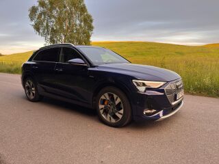 Audi e-tron 55 S-line 300kW
