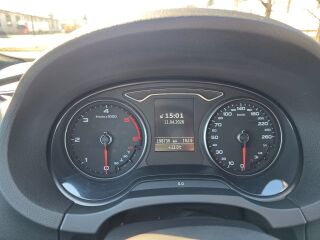 Audi A3 2 x S-Line Quattro 2.0 TDI 135кВ