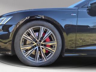 Audi A6 55 TFSI E S-line Quattro 270kW