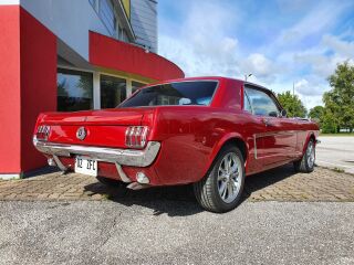 Ford Mustang 5.0 V8 170kW