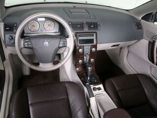 Volvo C70 SUMMUM 2.4 103kW