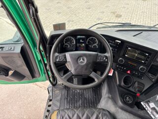 Mercedes-Benz Actros 3246 8x4 335kW