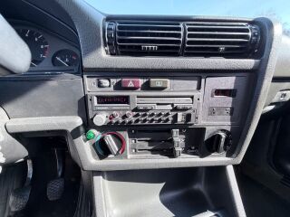 BMW 324 2.4 150kW