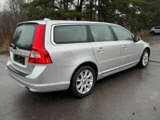 Volvo V70 2.4 151kW