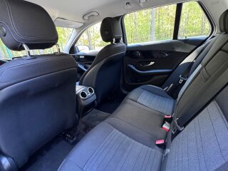 Mercedes-Benz C 220 4Matic 2.0 143kW