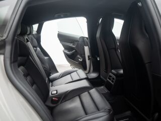 Porsche Taycan 4S