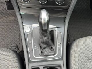 Volkswagen Golf BlueMotion CNG 1.5 DHF 96kW