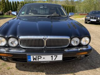 Jaguar XJ SOVEREGN LONG 4.0 V8 209kW