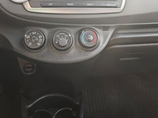 Toyota Yaris 1.3 73kW