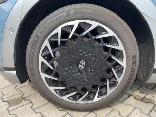 Hyundai Ioniq 5 239kW