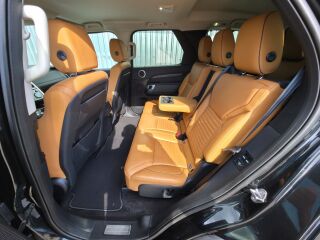 Land Rover Discovery 5 HSE TD6 Santorini Black 3.0 V6 TD6 190kW