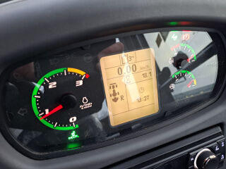 Case 321 F 55kW