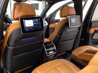 BMW X7 3.0 195kW