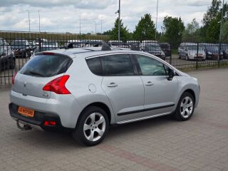 Peugeot 3008 Platinum 1.6 82kW