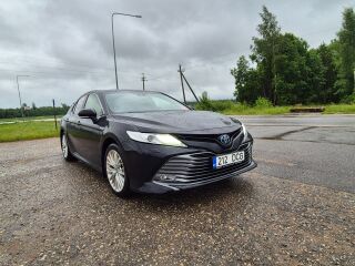 Toyota Camry Premium 2.5 Hybrid 131kW