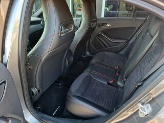 Mercedes-Benz A 180 AMG 1.6 90kW