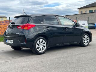 Toyota Auris 1.6 R4 97кВ