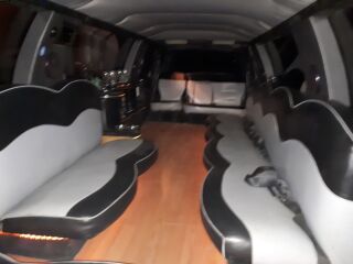 Lincoln Navigator Stretch Limousine 5.4