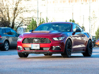 Ford Mustang 3.7 224kW