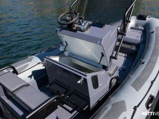 Zodiac PRO 7 RIB V8 Mercury F225 PRO XS 225kW