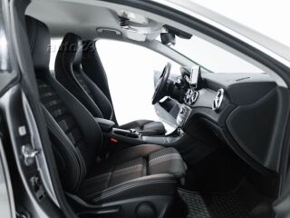 Mercedes-Benz CLA 180 1.6 X117 90kW