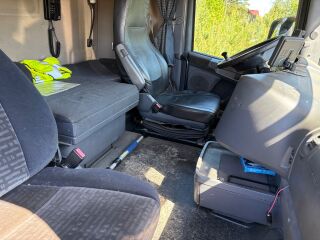 Scania R470 + haagis Nor Slep + konteiner 30 m3