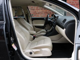 Volkswagen Golf 2.0 81кВ