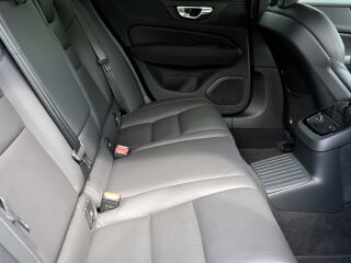 Volvo V60 AWD H&K ULTIMATE BRIGHT XENIUM INTELLI PRO 2.0 T6 Plug-in LONG RANGE 293kW
