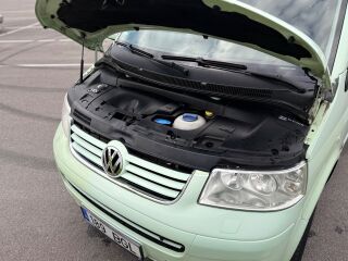 Volkswagen Multivan 2.5 128кВ