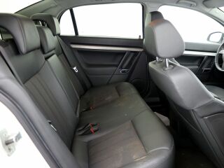 Opel Vectra Cosmo Facelift 2.2 114kW