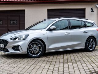 Ford Focus Turnier ST-LINE 1.5 R4 88кВ